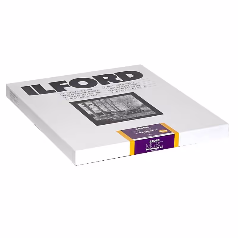 ILFORD Multigrade 25M satin Schwarzweiß-Fotopapier 18x24cm 100 Blatt